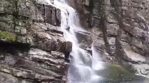 Come see Yongchu Falls in Gangwon-do