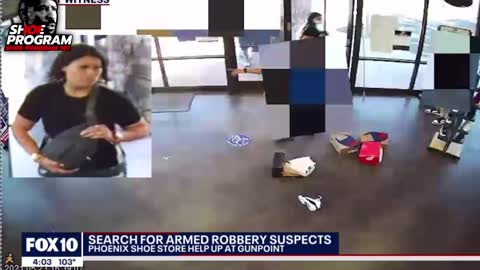 PHOENIX SNEAKER STORE ROBBERY : CAUGHT ON TAPE