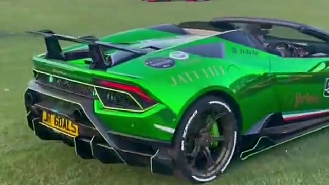 What a beautiful and expensive Lamborghini car.