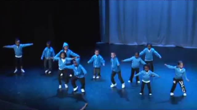 Taio Cruz Kids Hip Hop Routine Ages 3-5 So Cute!