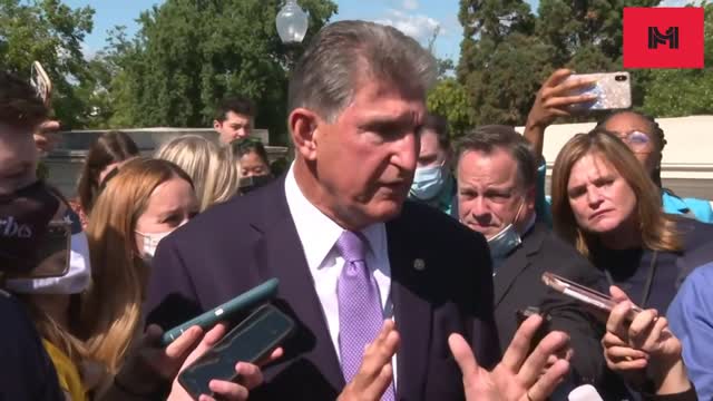 Manchin clashes with fellow Democrats over fossil-fuel demands