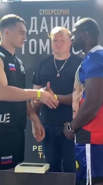 U.S. boxer Johnson came to the weigh-in with a portrait of Putin