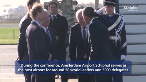 Barack Obama arrival in Netherlands