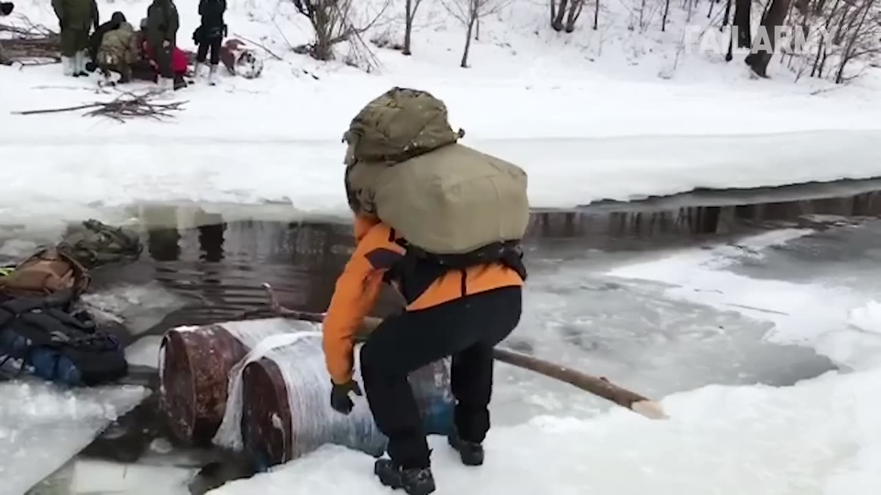 Russians Being Idiots: Fails Around The World