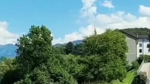 Good mood is not always at any time, but the good scenery can be!9