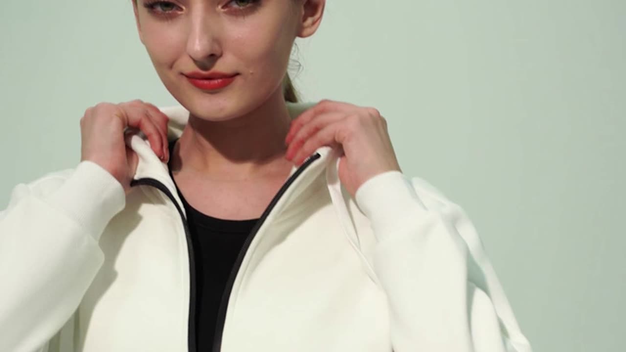 New autumn and winter clothing models launched, wholesale by manufacturers