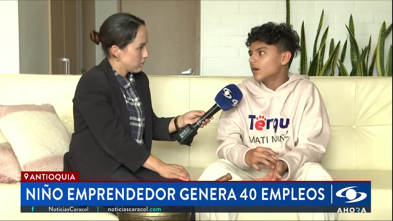 Niño de 14 años ha generado más de 40 empleos con su emprendimiento sobre mascotas