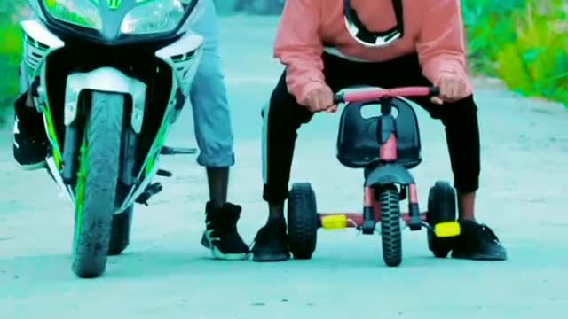 Funny Bike Riding , Try to not Laugh