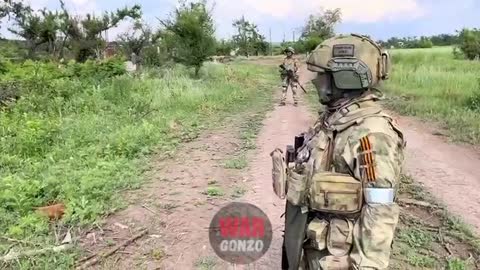 Prchající nacisté ztratili u Lisičansku americkou helmu