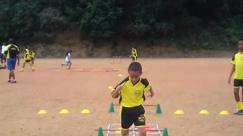 Escolinha de Futebol Meta