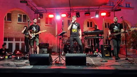 Deja Vu Band: Nikoga nisam volio tako
