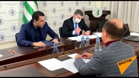 Инал Ардзинба встретился с представителями международных НПО