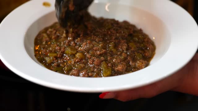 THE BEST CHILI YOU'VE NEVER HEARD