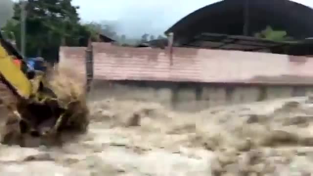 Heavy rains cause massive floods in northern Peru