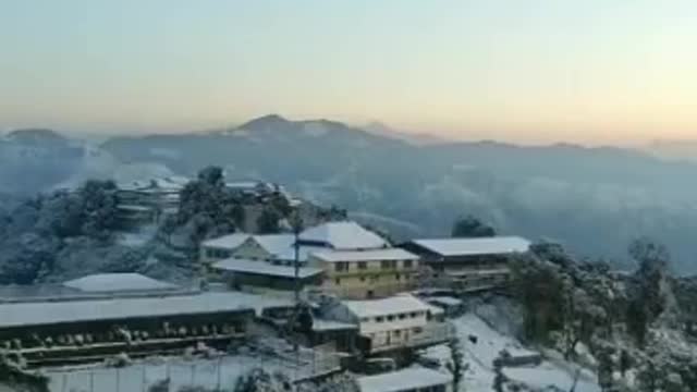 Snowfall in mussoorie India 🇮🇳 ♥