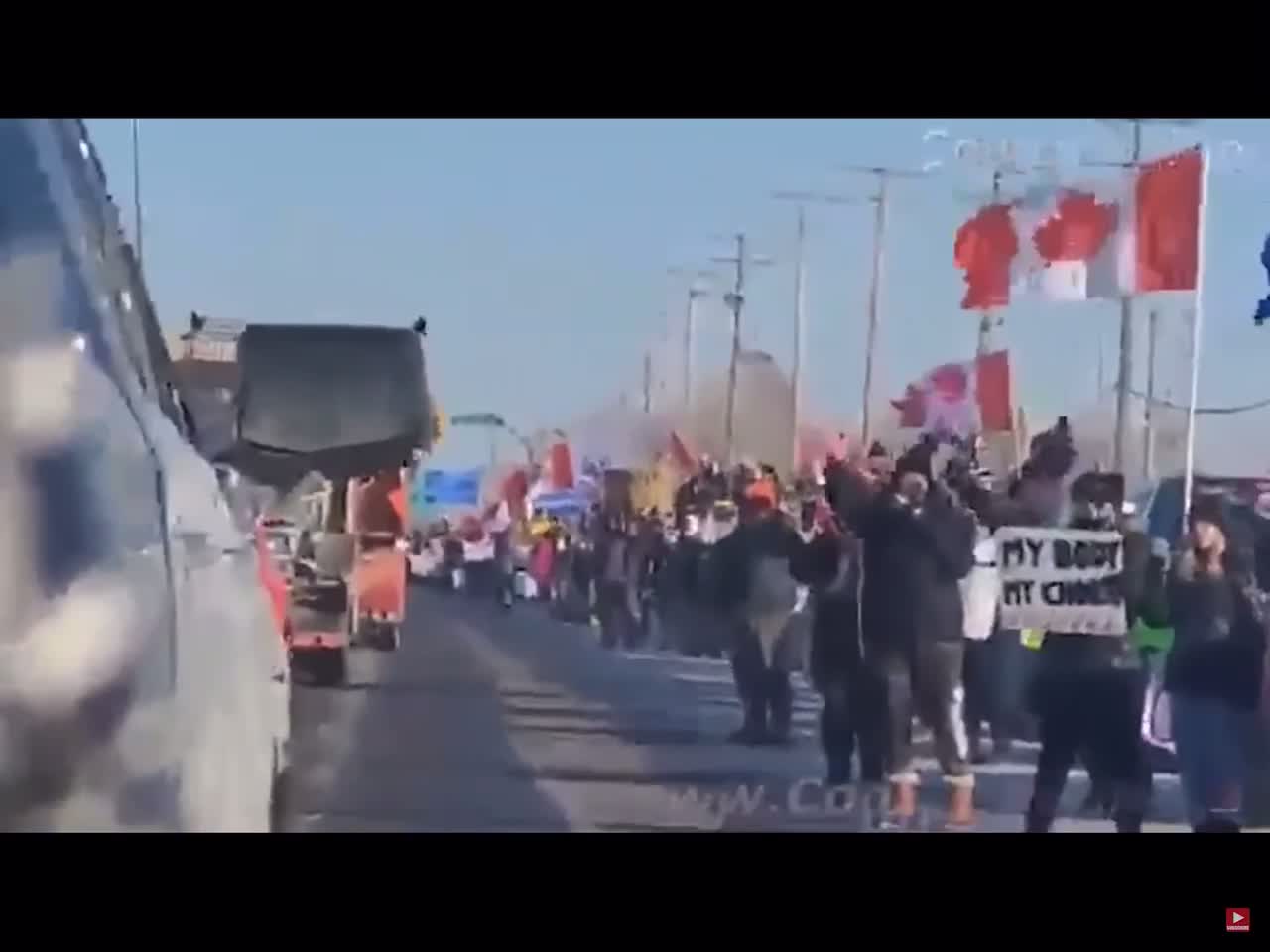 50,000 truckers protest vaccine and face mask mandates in Canada Save the children Subscribe 👇