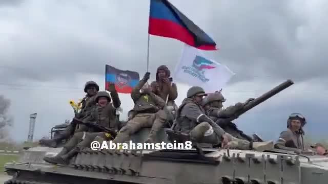Russia Captures Mariupol Мариуполь Ukraine and enter Донецк Donetsk as heroes.