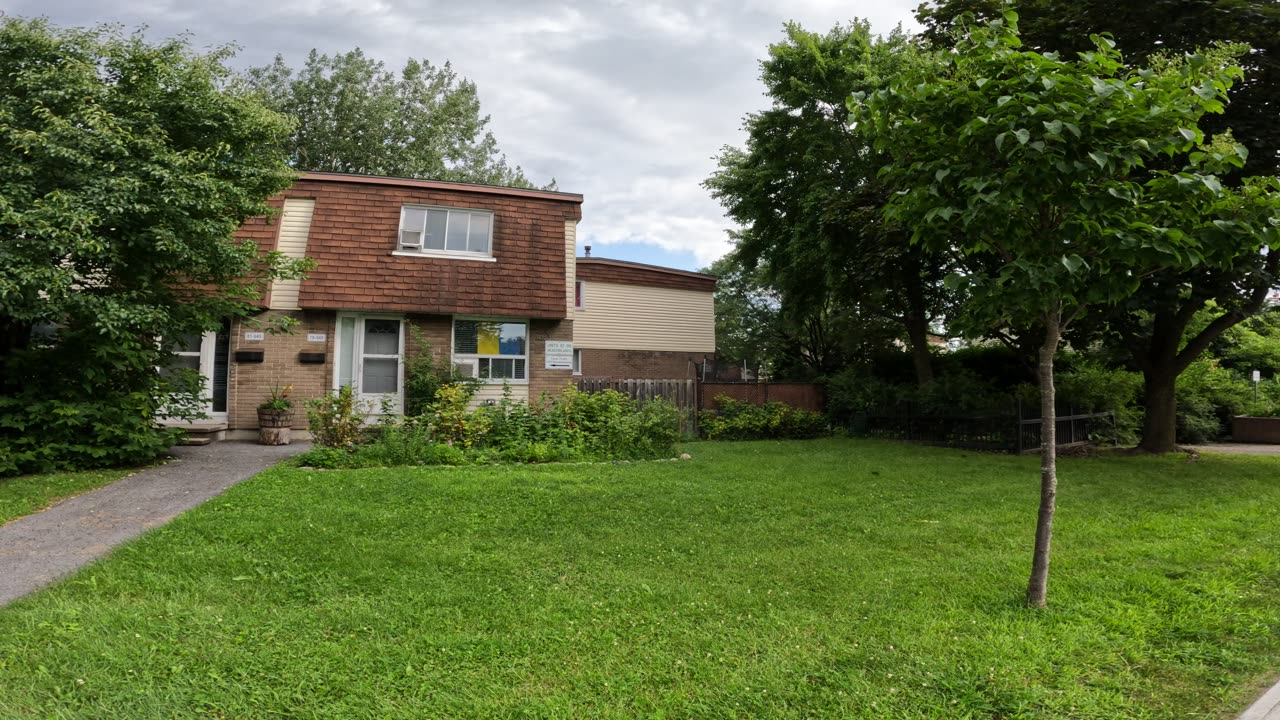 🌴 Old House 🚼 Memory Lane 1987 To 1988 🏠The First Home 🍼 I Ever Lived In Was @ 949 Meadowlands Dr In Ottawa Canada 🍁