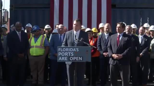 DeSantis Boasts That Florida's Ports Are Open Amid Supply Chain Crisis