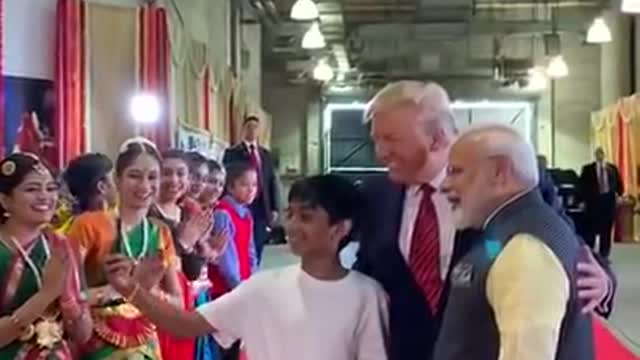 PM Modi & President Trump interacted with a group of youngsters