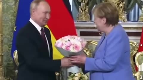 How to approach women, Putin style