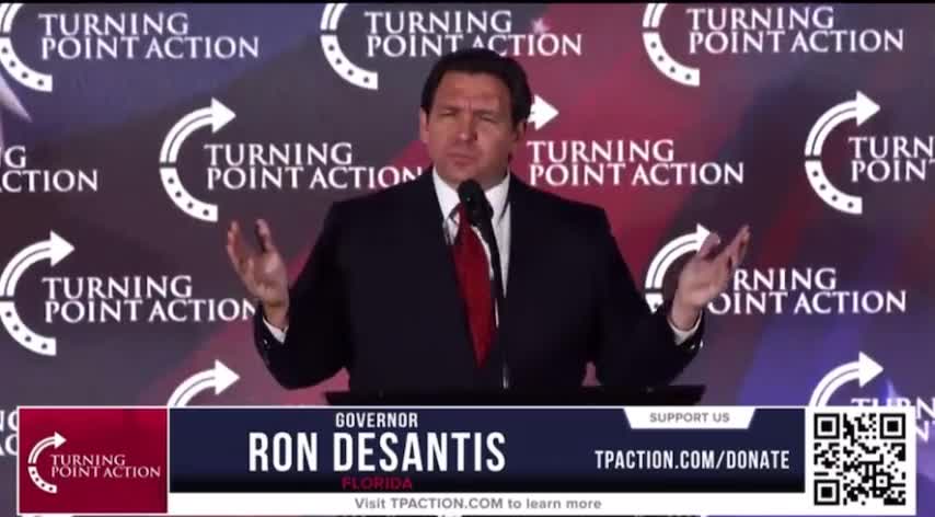 DeSantis receives standing ovation when he says THIS!!