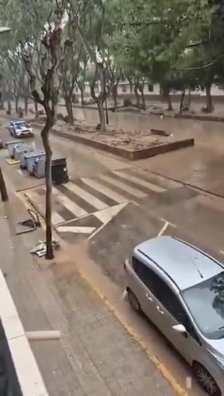 INIZIANO I LOCKDOWN PER IL CLIMA SPAGNA: