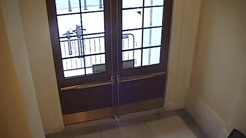 3443CHOB02CH12NRotundaExit_2021-01-06_08h20min00s940ms.mp4