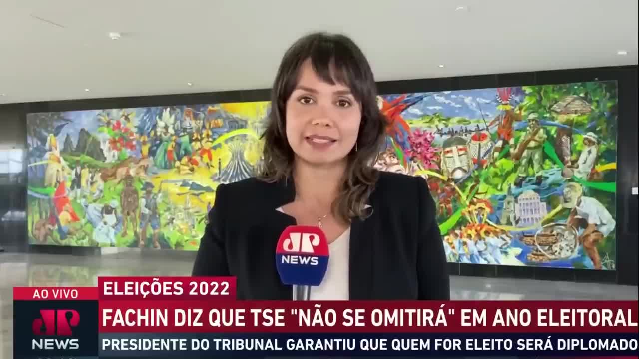 CRISTINA GRAEML PERDE A PACIÊNCIA COM AMANDA | Jornal da Manhã