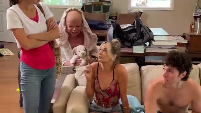 Her face WHEN SHE SEES HIM! 😱😱