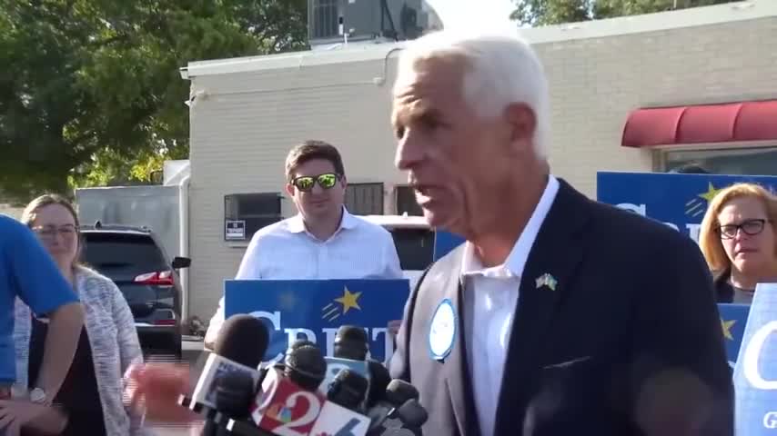 Charlie Crist LOSES IT, Attacks DeSantis Voters