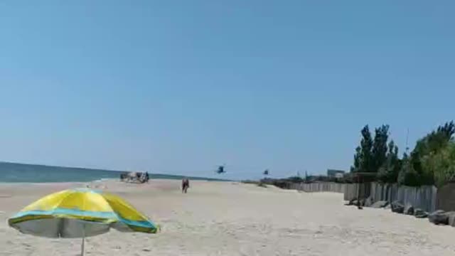 Russian Mi-17 & Ka-52 Pass At Low Attitude Over The Sea Of Azov In Melekino DPR Pt.1