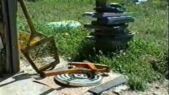 Last-Studio, Video-N.23 (2001)