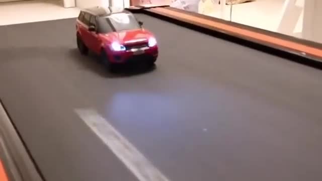 Race simulation with a toy.