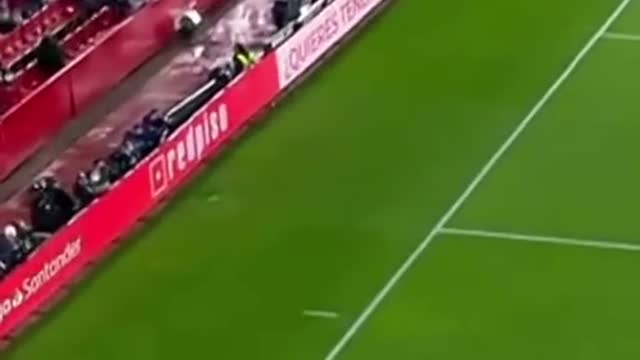 Love football love life, meet