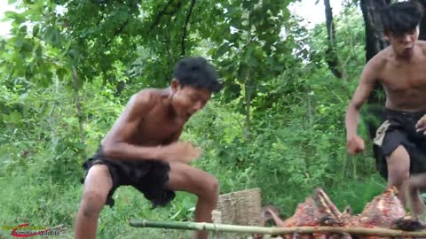 Primitive Life - Child Primitive Wild - Eating Turkey Chiken