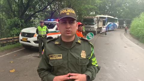 Habilitan paso en la vía Bucaramanga- San Gil Santander