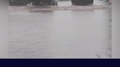 Floods occurred in Fangshan district, Beijing, Many vehicles and houses were swept away