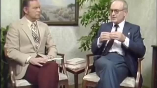 Yuri Bezmenov's warning to America (1984)