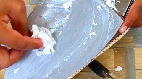2 Easy Method to Clean Iron Bottom Plate With Salt