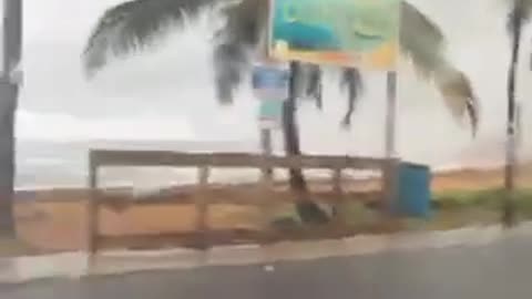 Condiciones del tiempo en Luquillo,P.R.⛈️