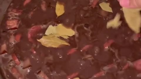 HOW TO MAKE A DELICIOUS FEIJOADA!🍛😋