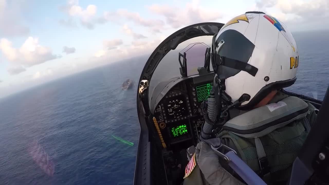 😏 Pinky Recovery-EA-18G Growler Cockpit View - Low Holding to the Spin Pattern to the Overhead-20