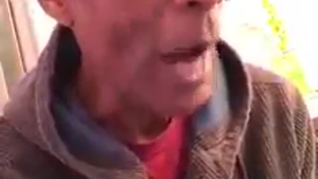 Elder explains what DNA is