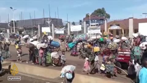 Thousands flee from DR Congo clashes to bordering Uganda