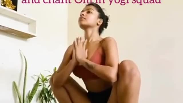 INDIAN GIRL YOGA PRACTICE | YOGA WORKOUTS | YOGA INDIA GIRL | INDIAN YOGA GIRL