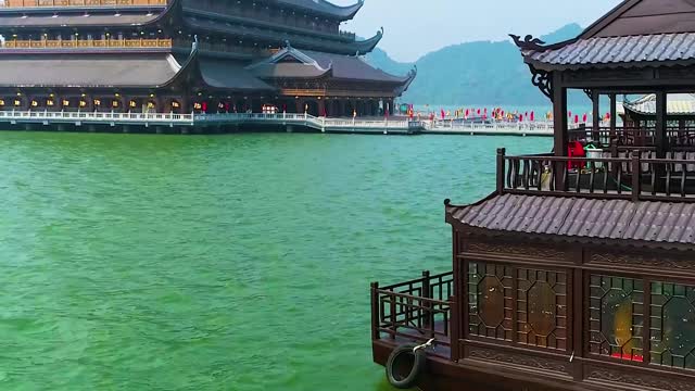 Tam Chuc Pagoda – The Biggest Pagoda in Vietnam