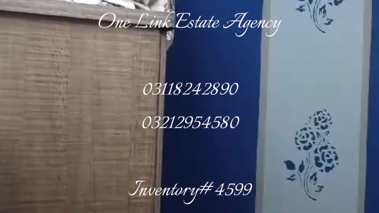 Sale Flat Kharadar Near Okhai School 4th Floor 2 Bedrooms & Lounge 550 Square Feet