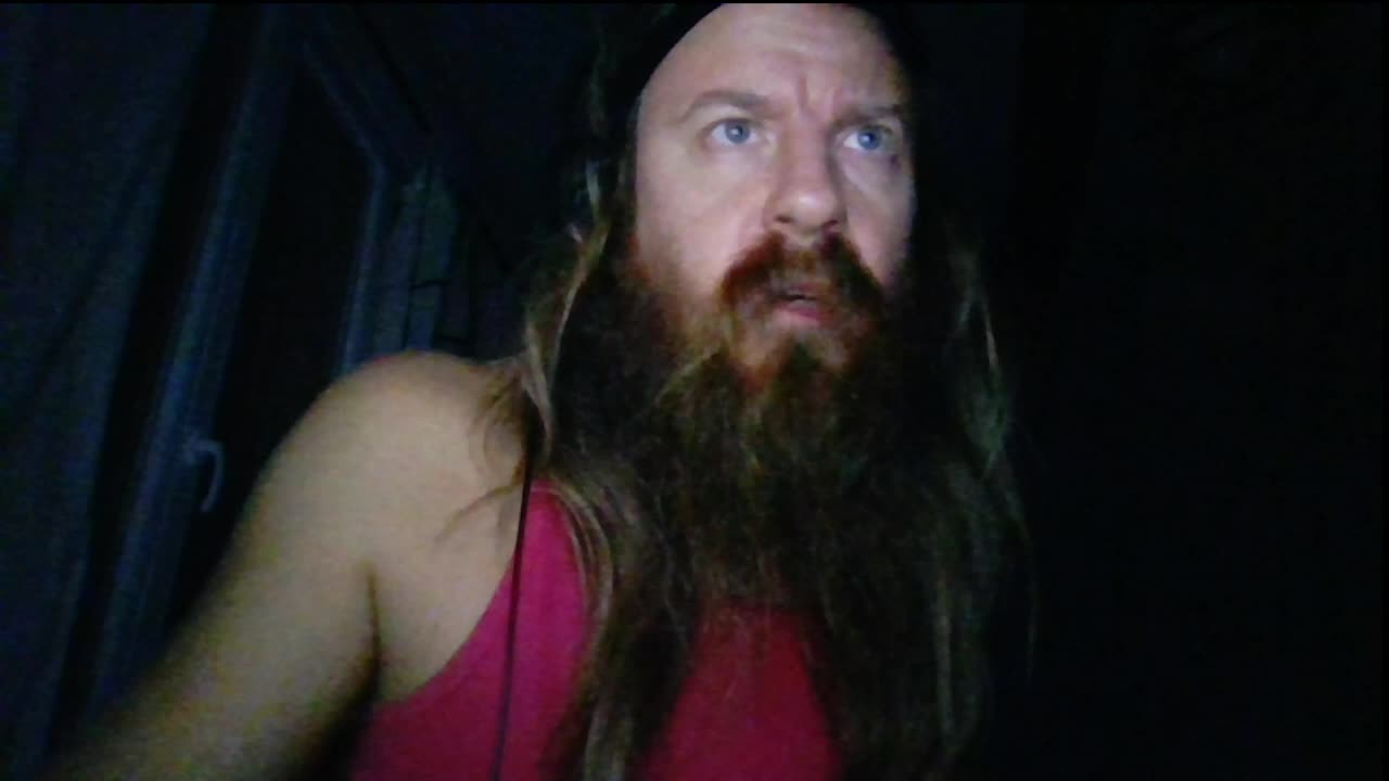 2022-09-20 (1) - On fouille le cimetière - Twitch Decheterie