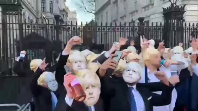 Taking the PISS at Boris Johnson in the UK